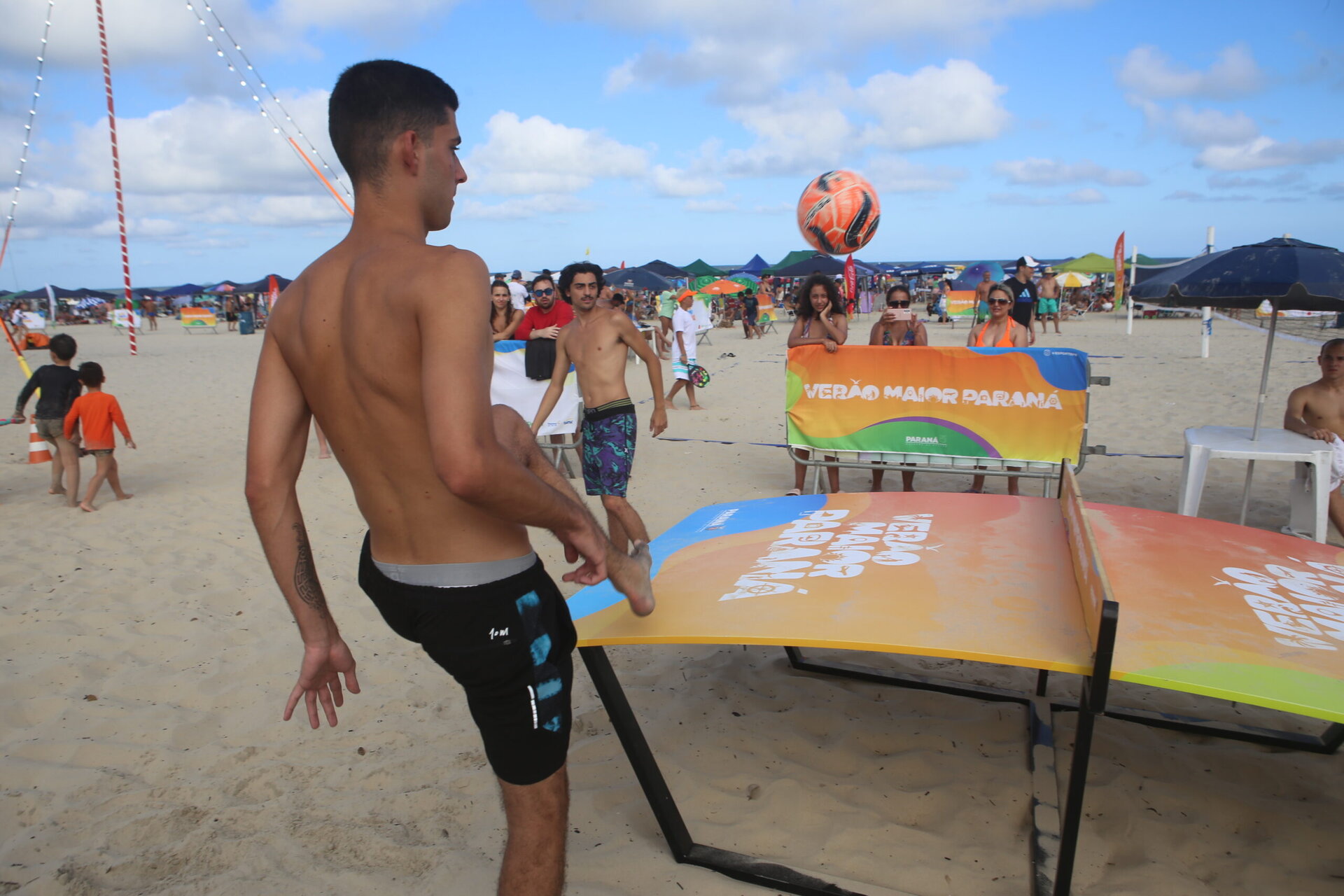 Atividades esportivas dos postos fixos do Verão Maior Paraná